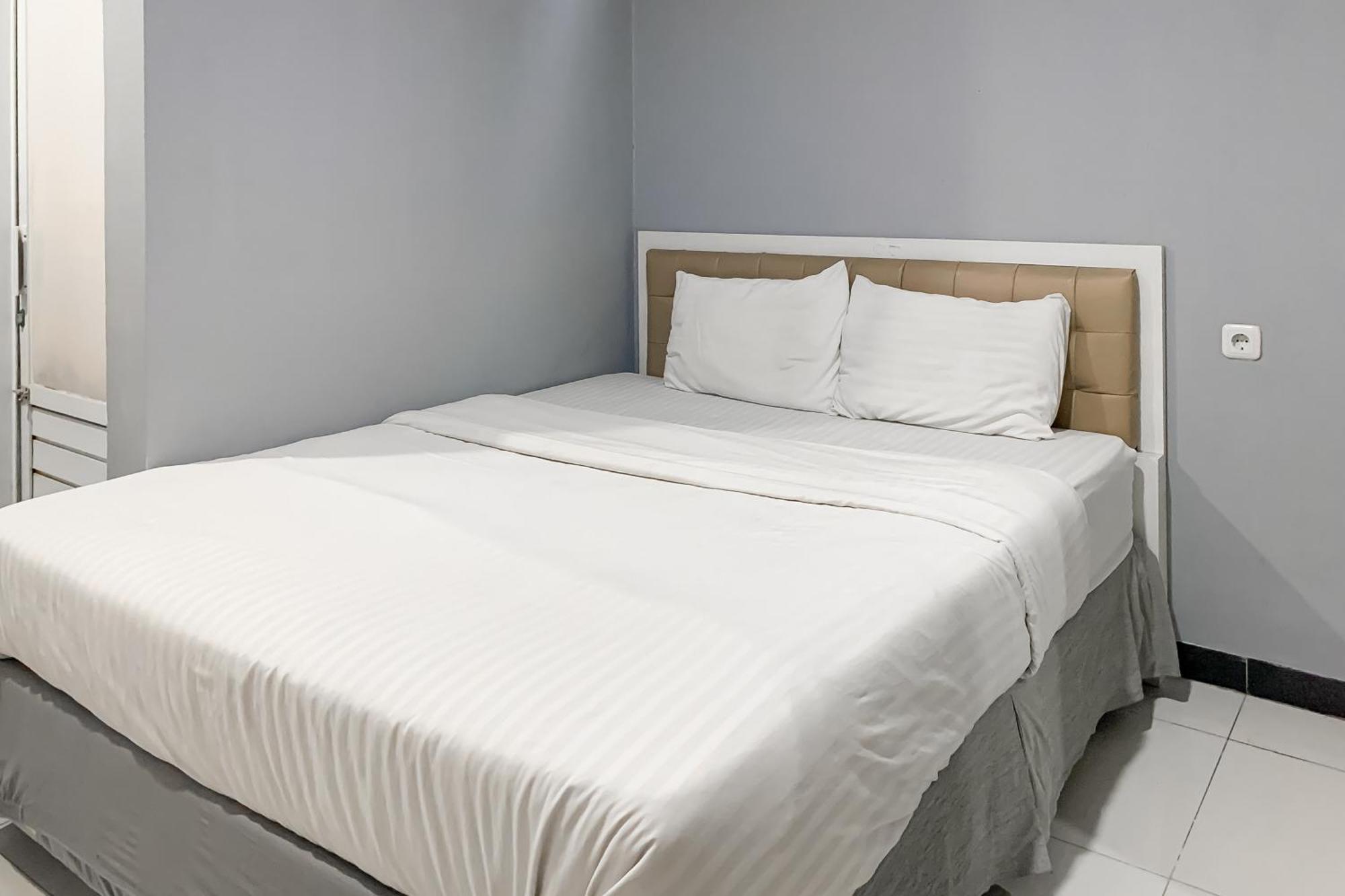 Karins Guesthouse Syariah Redpartner Bandung Buitenkant foto